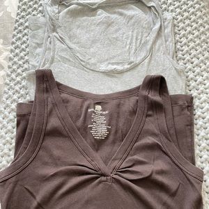 Lot of (2) BR tank tops